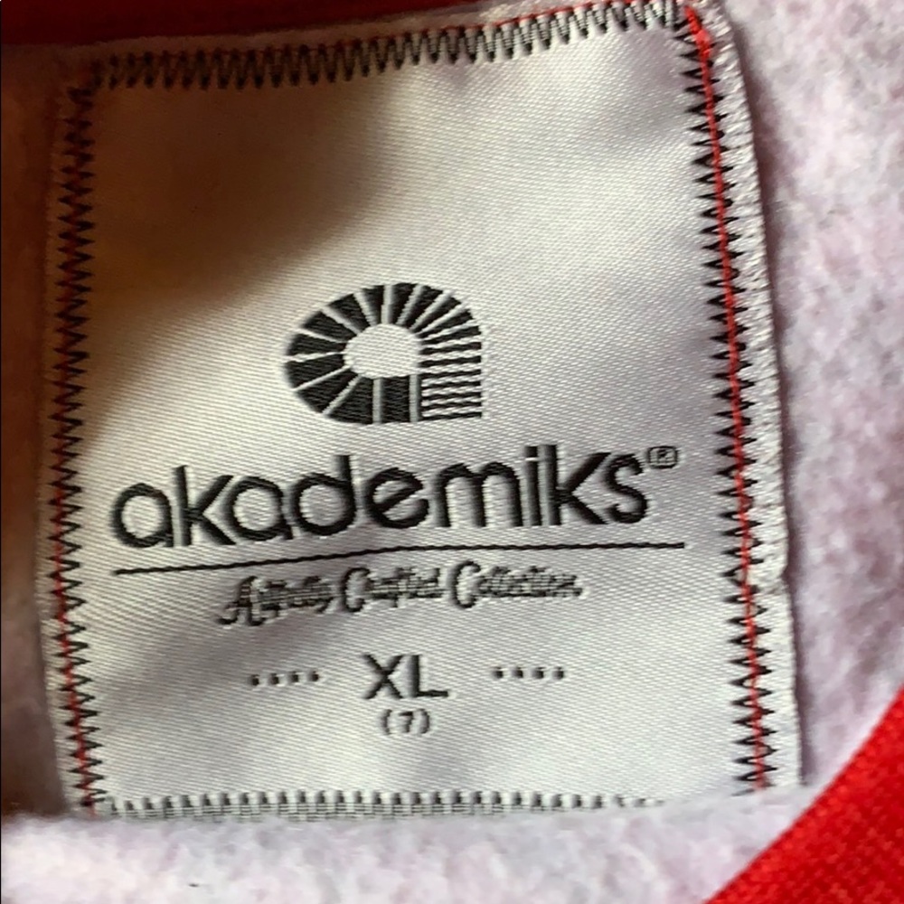 Akademiks kids red/black camo xl 7 - Picture 2 of 5